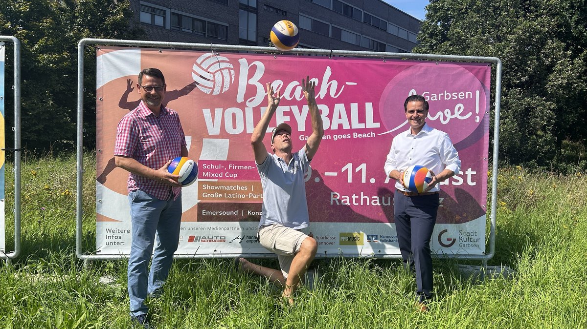 „Garbsen goes Beach“ auf dem Rathausplatz