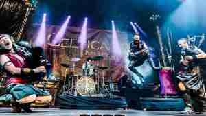 Rock-Spektakel mit Dudelsack und E-Gitarre