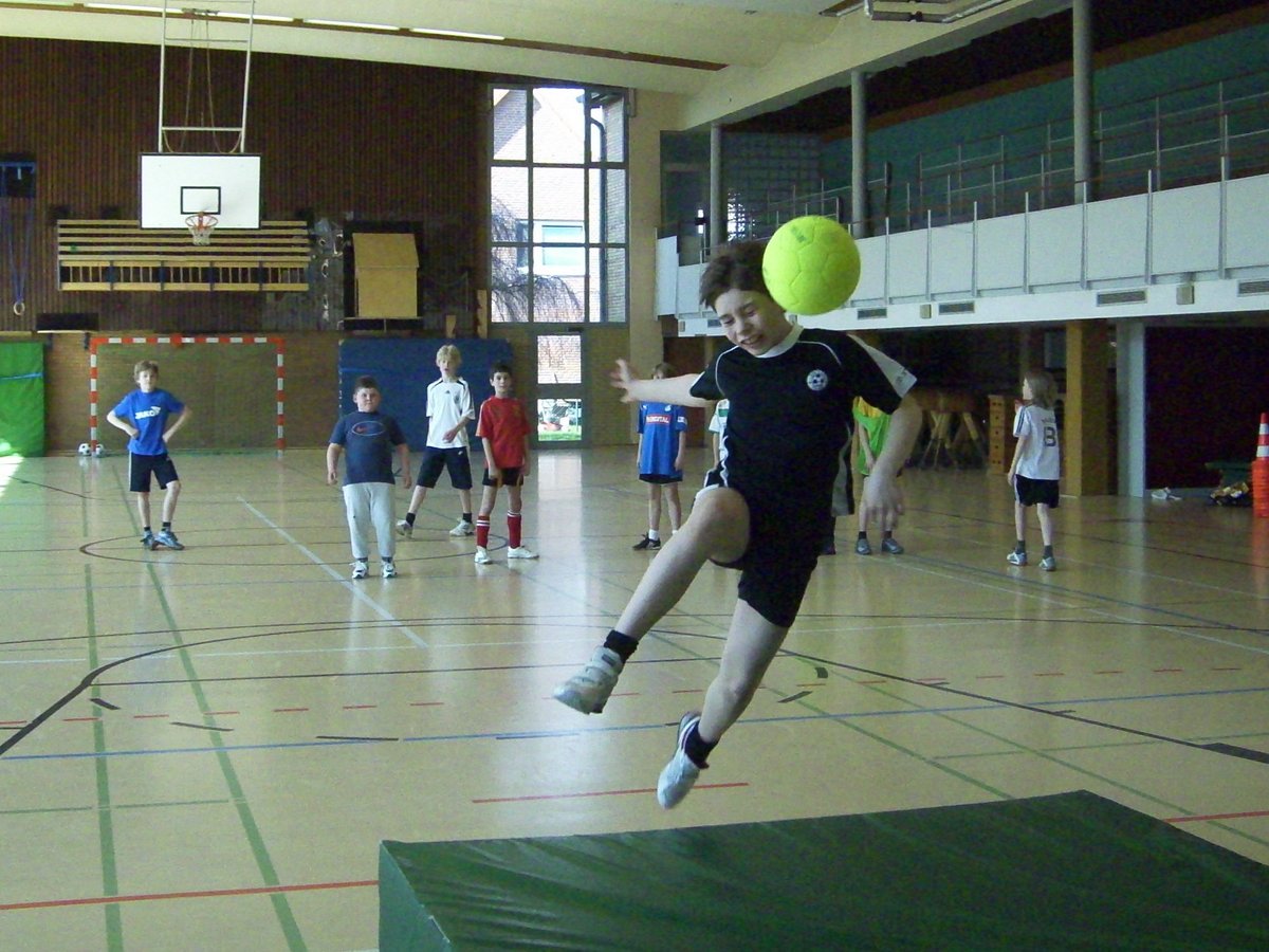 Jungentag hat Spiel, Sport und Kreatives zu bieten