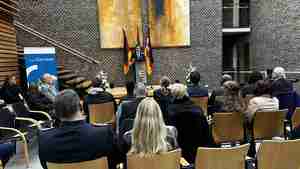 Volkstrauertag: Mahnung zu Frieden und Verständnis